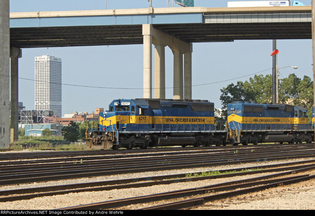 ICE 6217 leads pure blue and gold on today's 277 into the yard